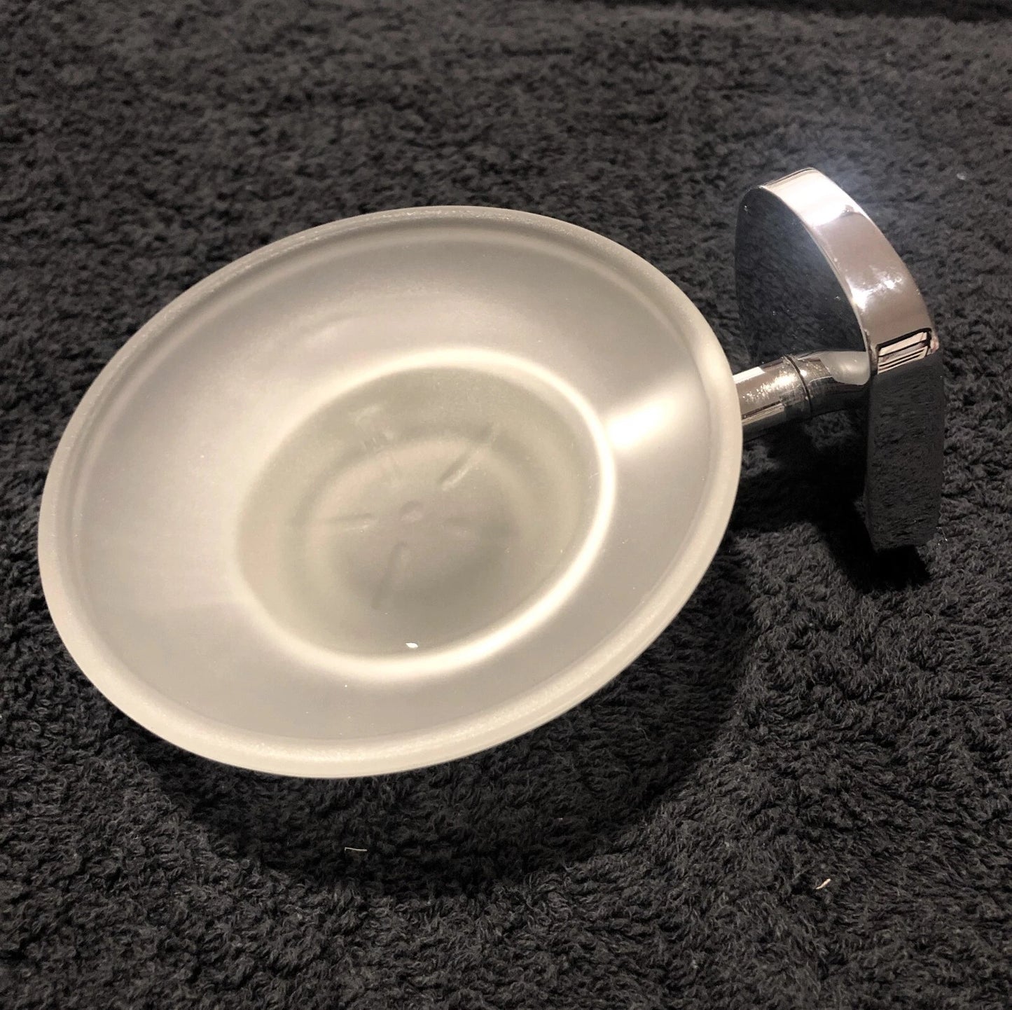 10 x 6Pce Ursa Bathroom set-Towel rail, hook roll &soap holder & more